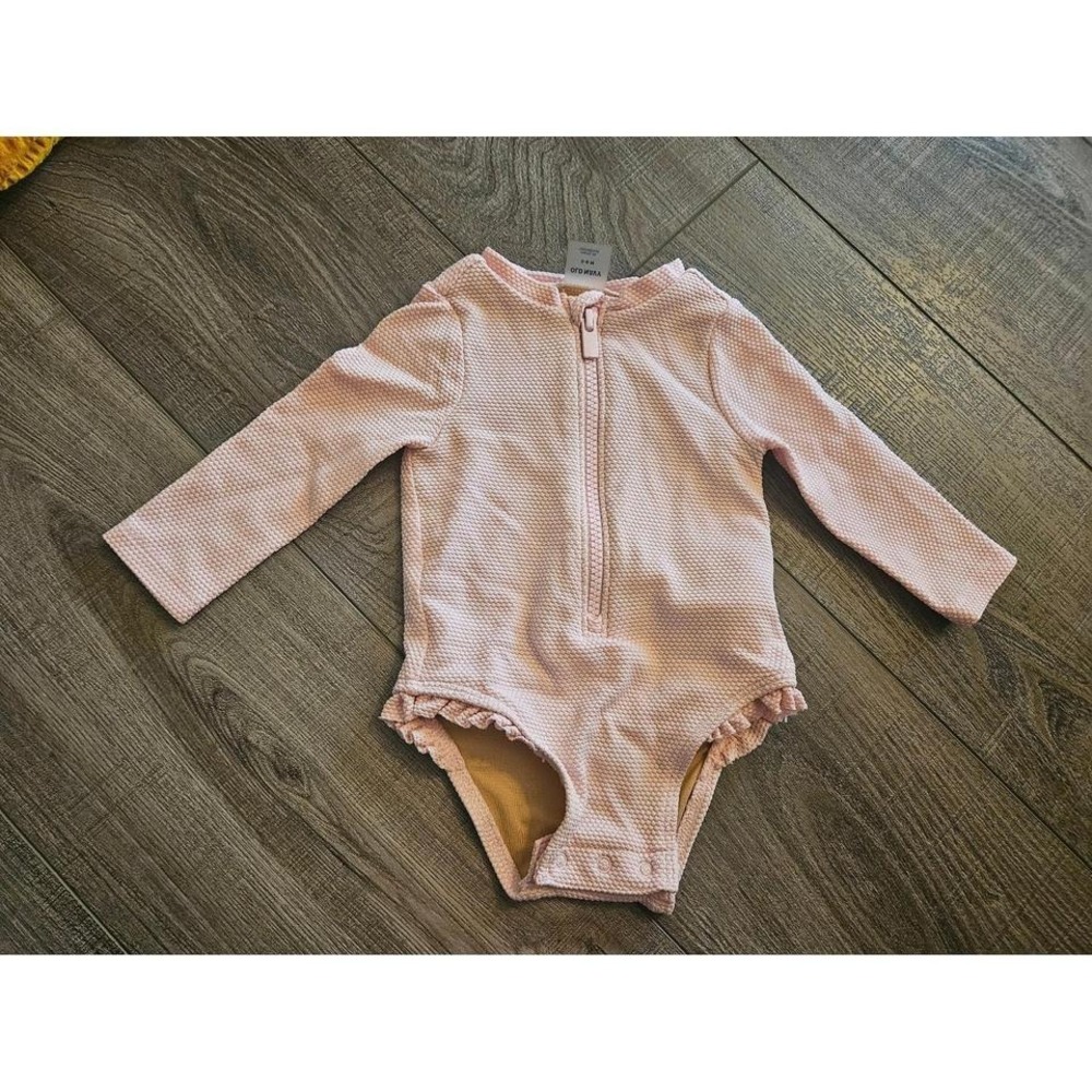 Old navy baby‎ girl swimsuit 3-6 mos